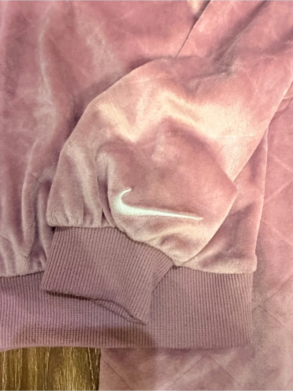 Nike Girls Quilted Velour Hoodie & Joggers Set in Dusty Pink 4T